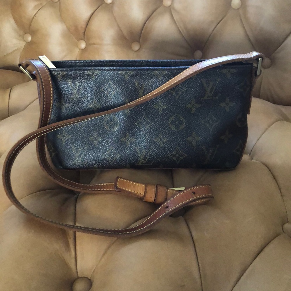 Louis Vuitton Vintage Trotteur Crossbody